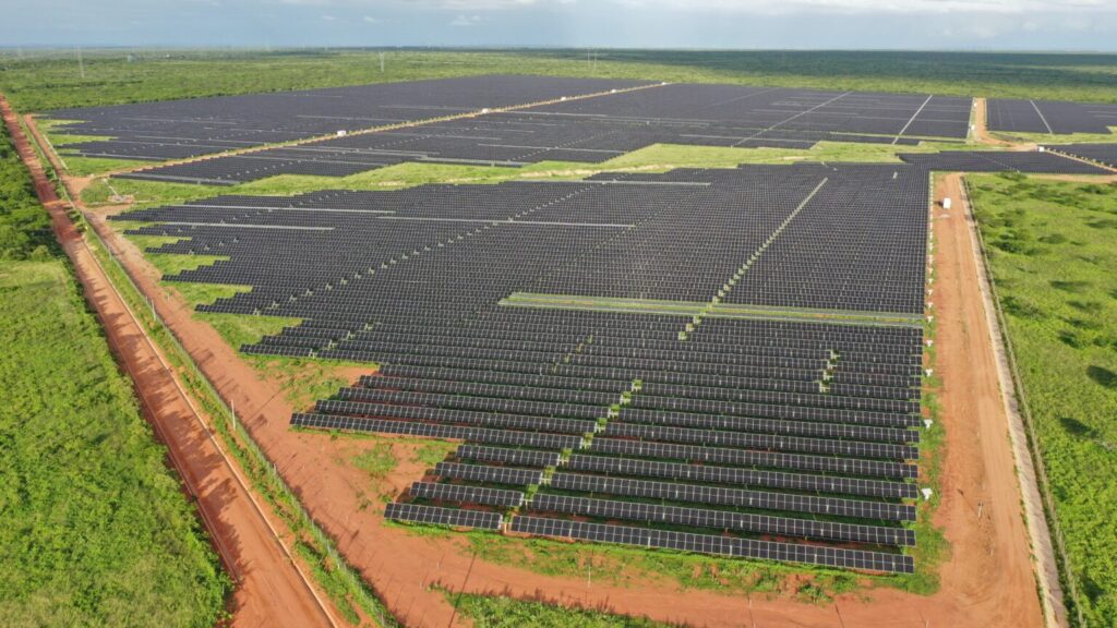 Usina fotovoltaica do Mendubim foi inaugurada