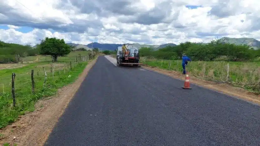 Ordem de serviço para restauração e implantação da RN-203